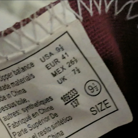 Women's Airwalk Legacee Maroon Sneakers - Picture 6 of 6